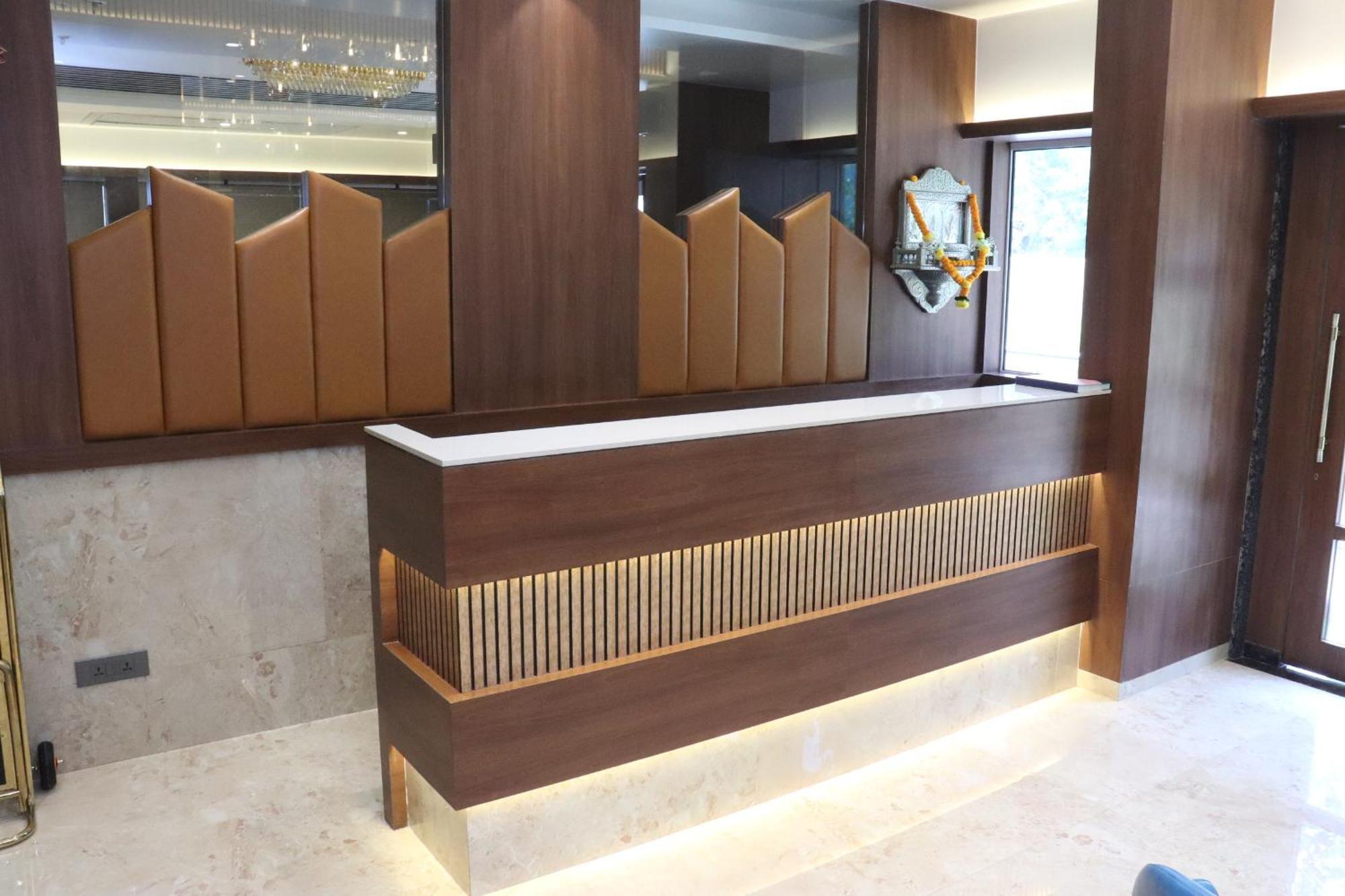 Hotel Golden Nest ターネー エクステリア 写真